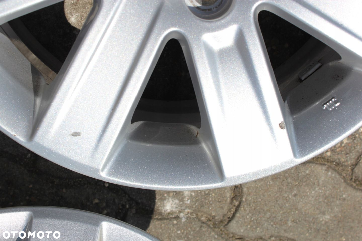 ORYG MITSUBISHI COLT 15cali 4x114,3 ET46 6J - 8