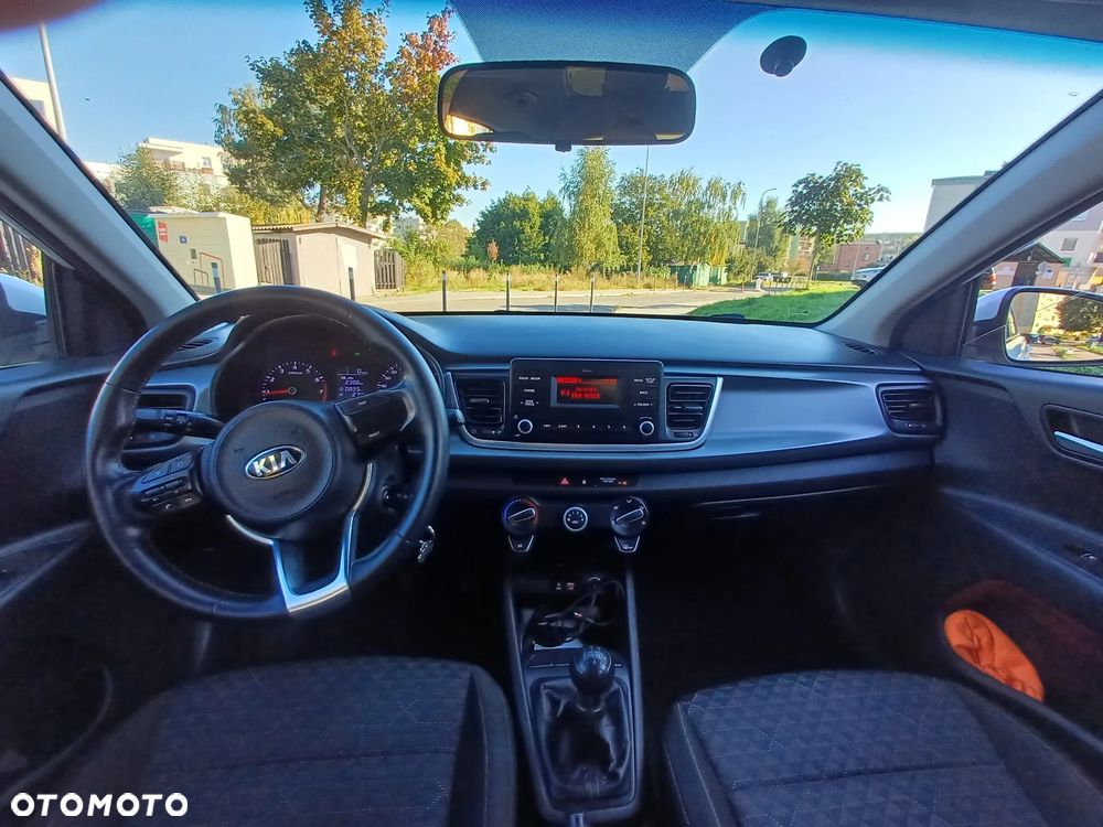 Kia Rio 1.2 M - 15