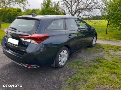 Toyota Auris 1.6 Premium MS - 4