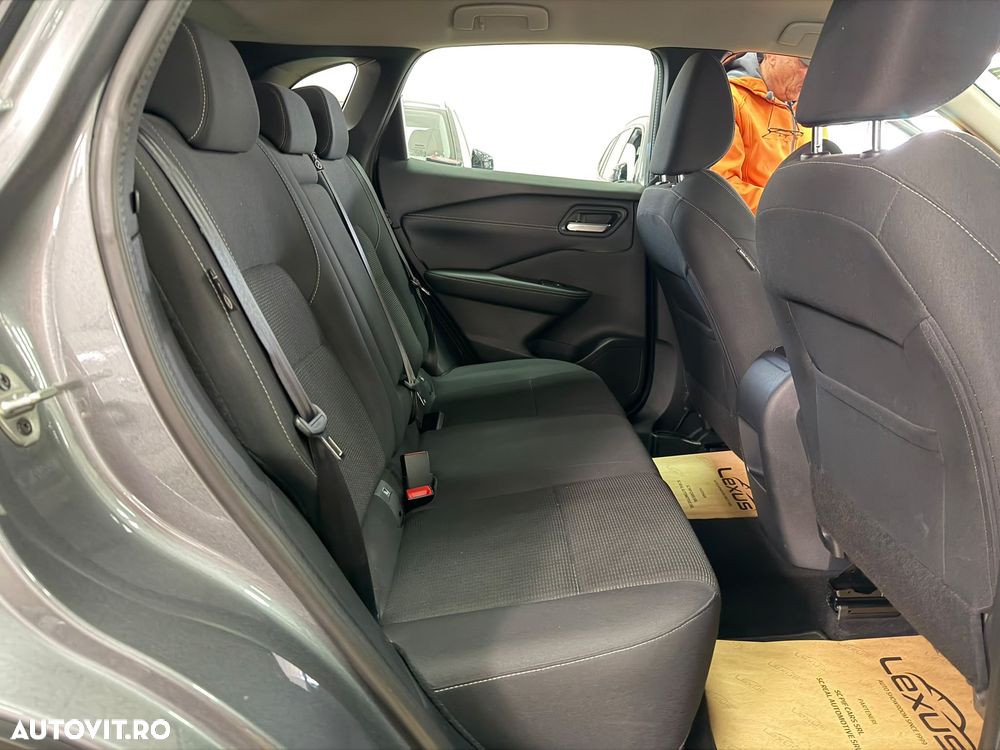 Nissan Qashqai 1.3 DIG-T MHEV Xtronic N-Connecta - 32