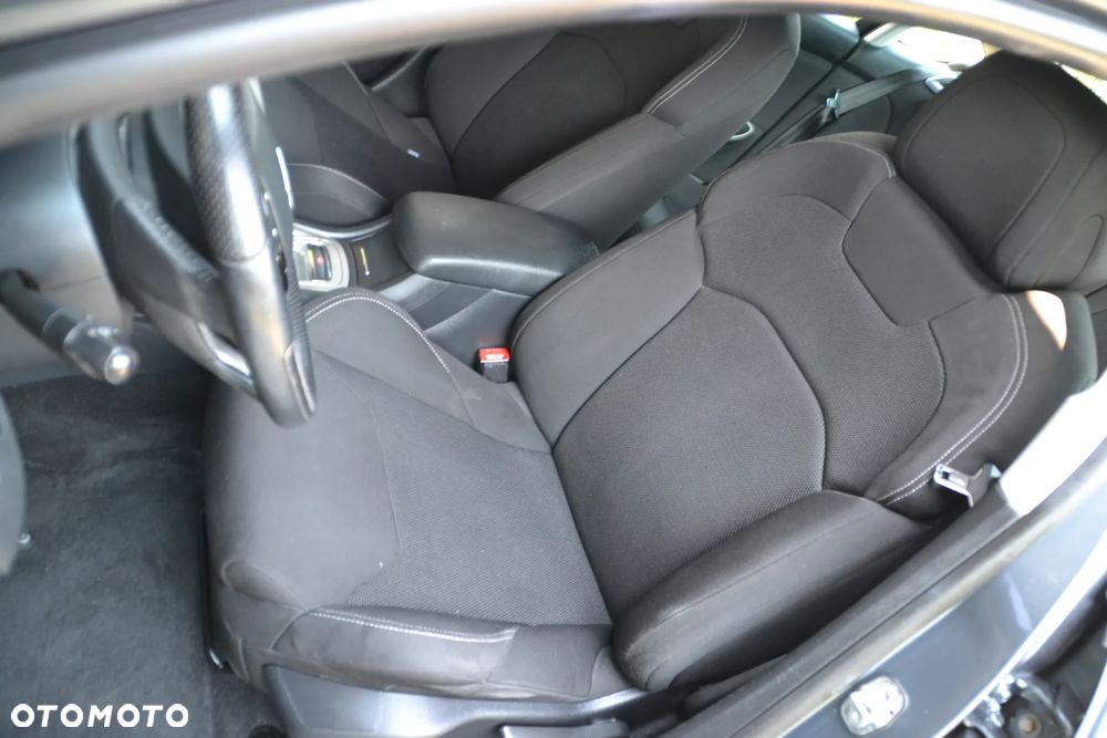 Citroën C5 2.0 16V Confort - 37
