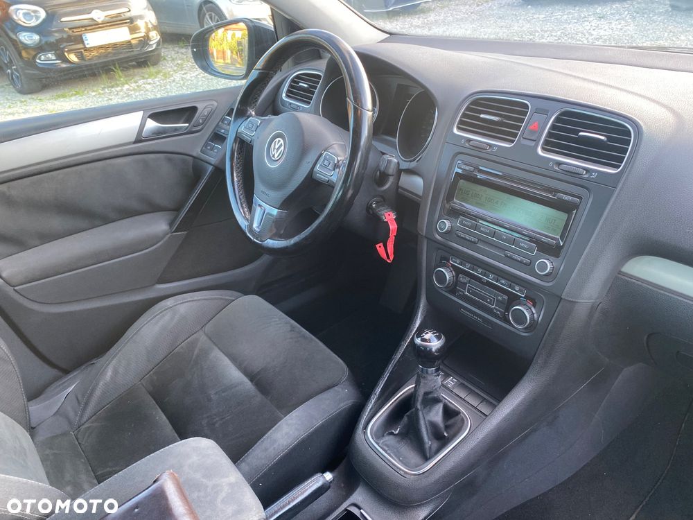 Volkswagen Golf 1.6 Highline - 23