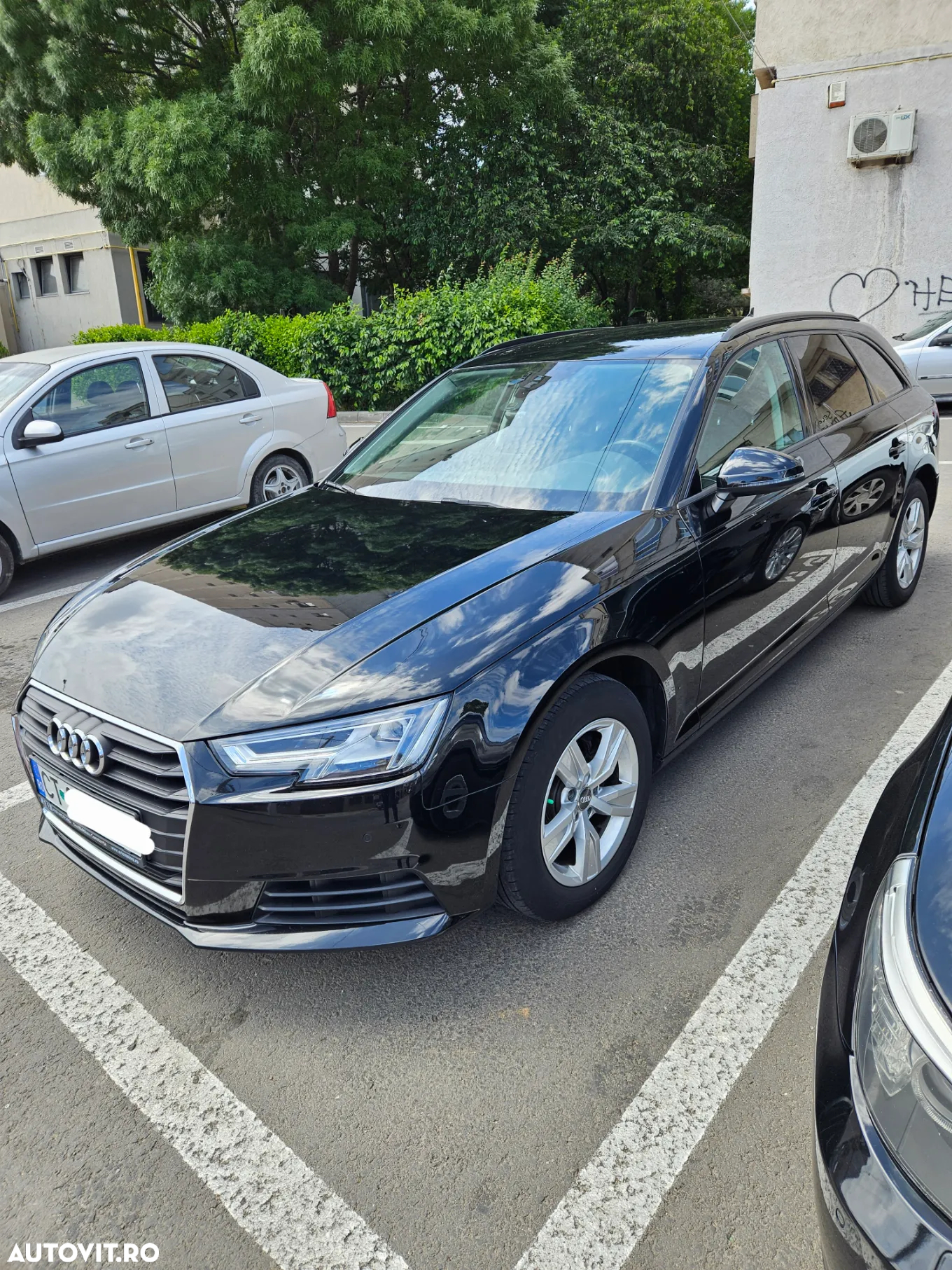 Audi A4 Avant 2.0 TDI S tronic - 2