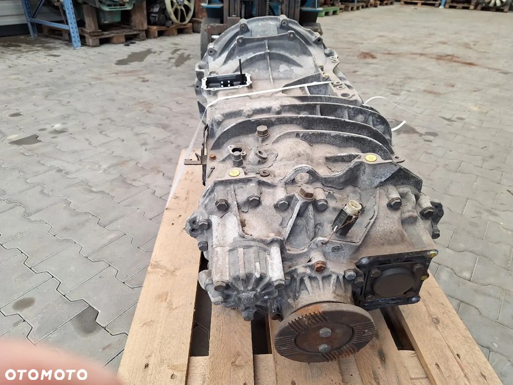 SKRZYNIA BIEGÓW  DAF 12 S 2333 TD 12S2333 TD MANUAL - 4