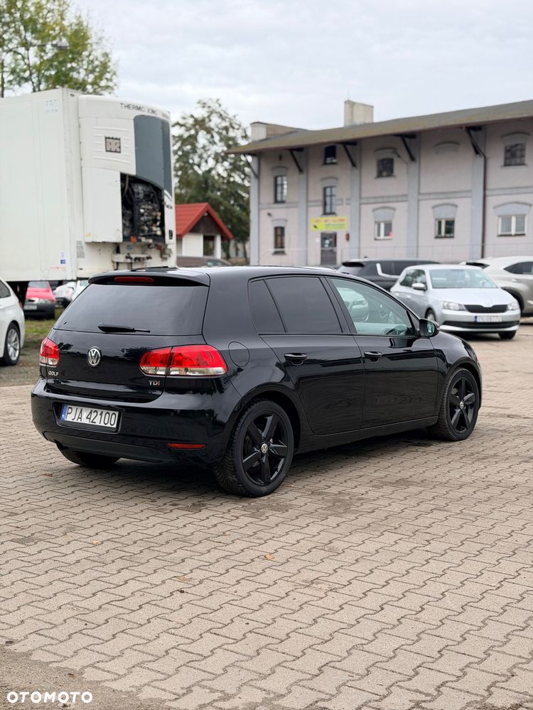 Volkswagen Golf - 4