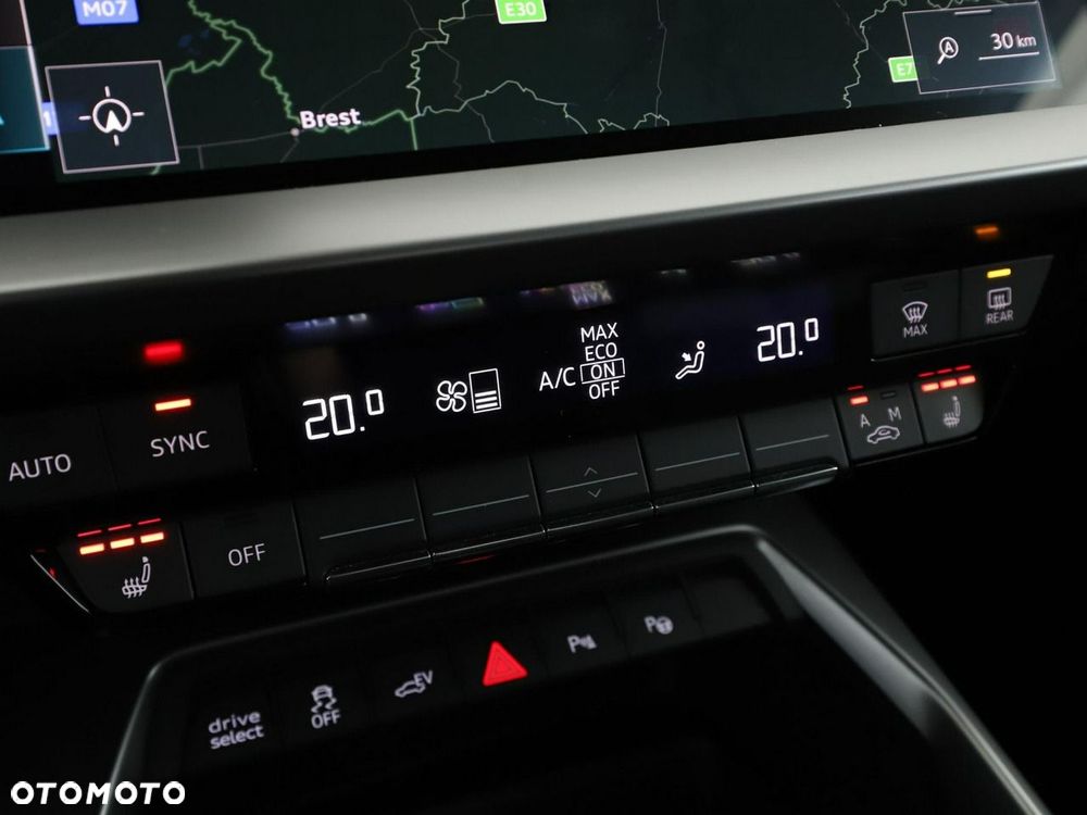 Audi A3 Sportback 40 TFSIe S tronic S line - 32