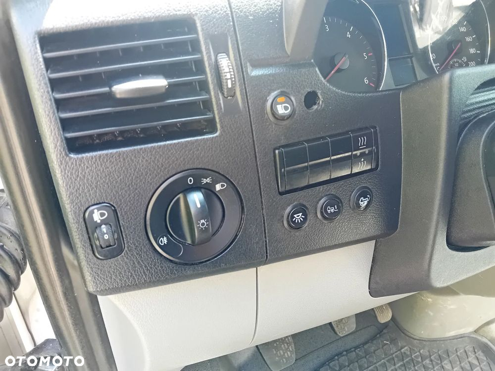 Volkswagen Crafter - 10