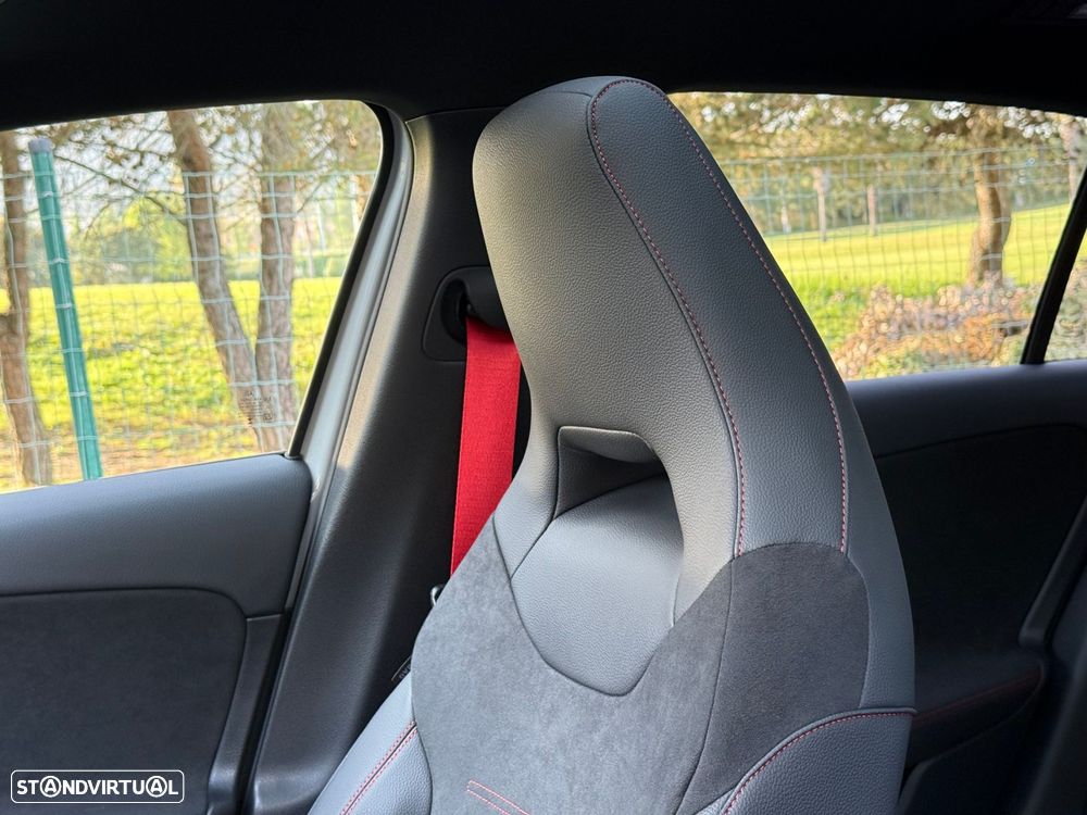Mercedes-Benz A 45 AMG S 4Matic+ - 47