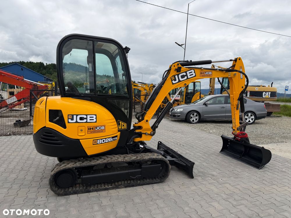 JCB 8026 - 10