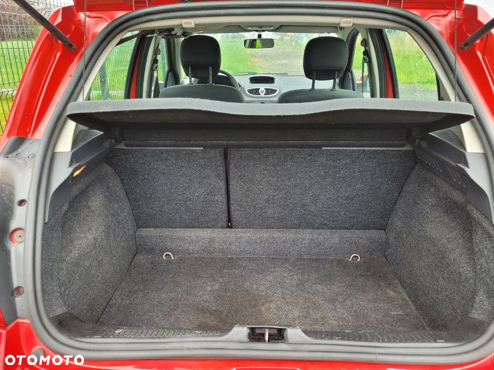 Renault Clio 1.2 16V Alize - 7