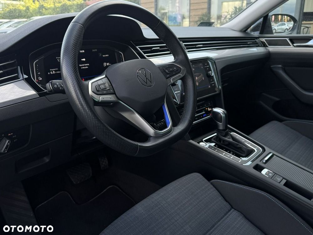 Volkswagen Passat 1.4 TSI Plug-In Hybrid GTE DSG - 8