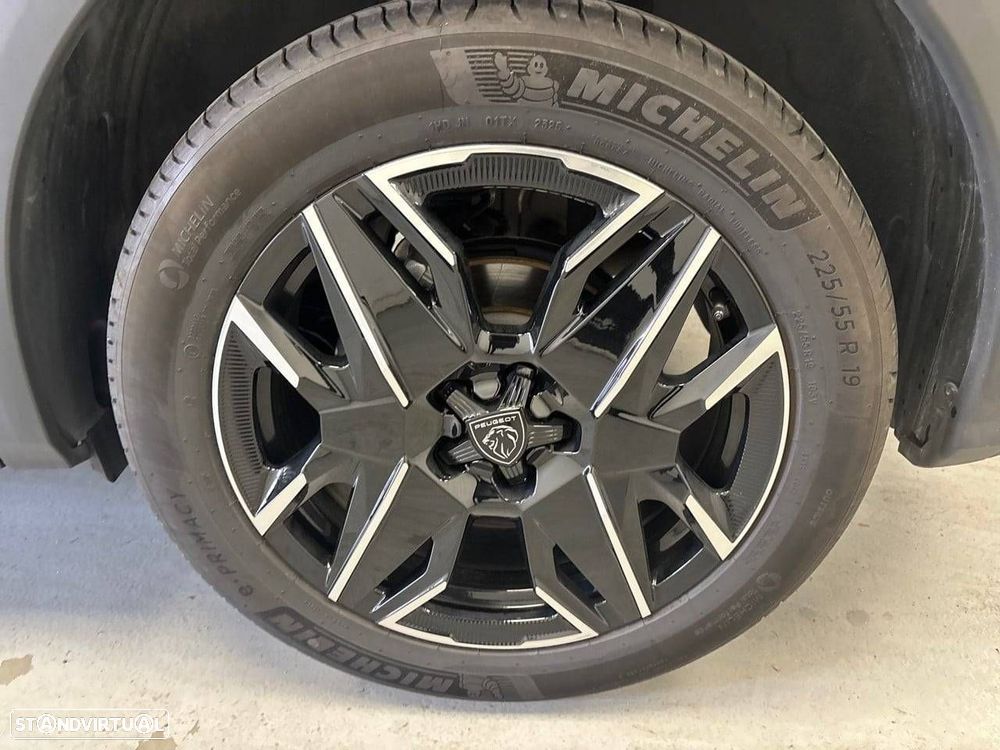 Peugeot 3008 1.2 Hybrid Allure e-DCS6 - 11