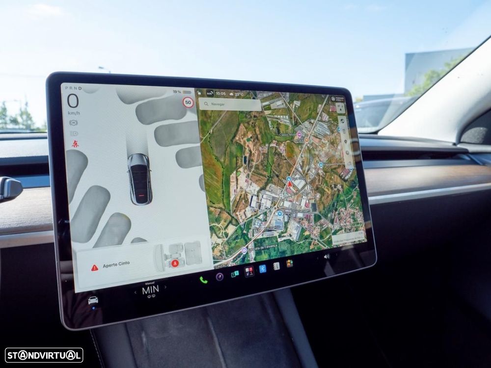 Tesla Model Y Standard - 39
