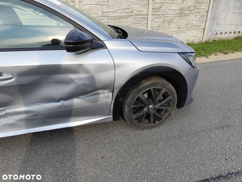 Peugeot 208 PureTech 130 EAT8 GT - 13