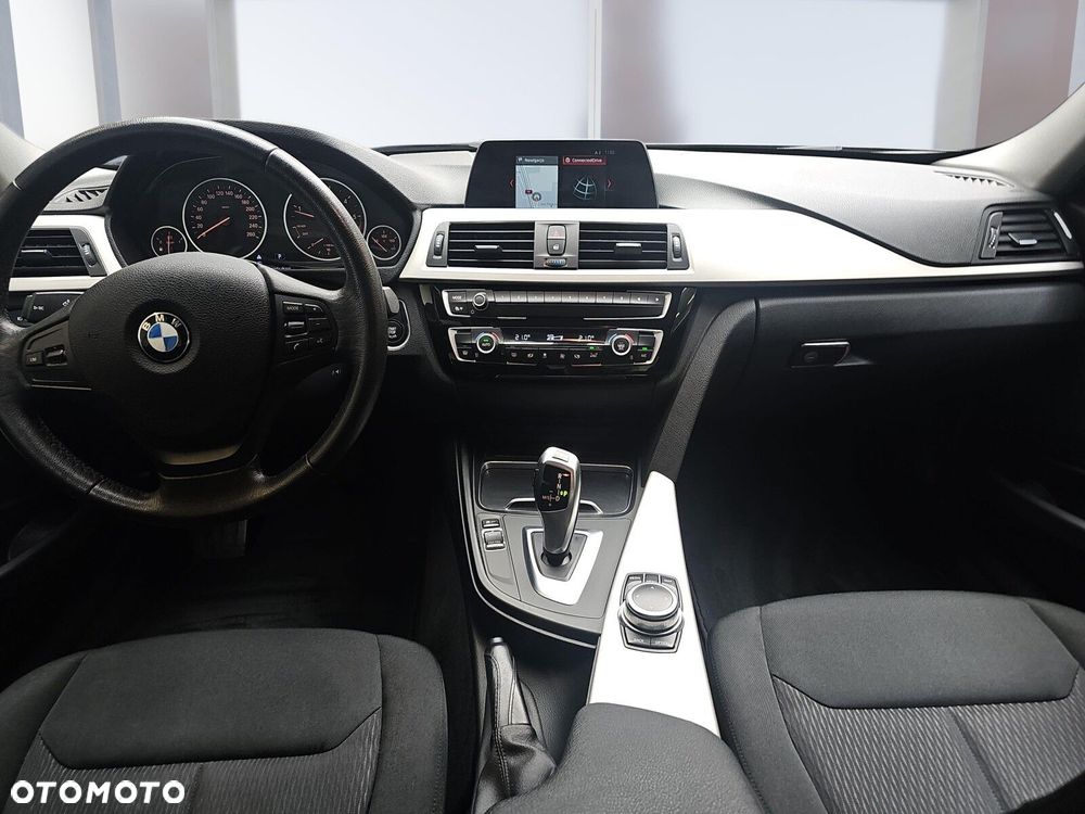 BMW Seria 3 318d - 8