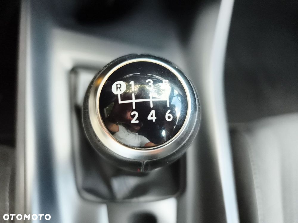 Toyota C-HR 1.2 T GPF Premium - 23