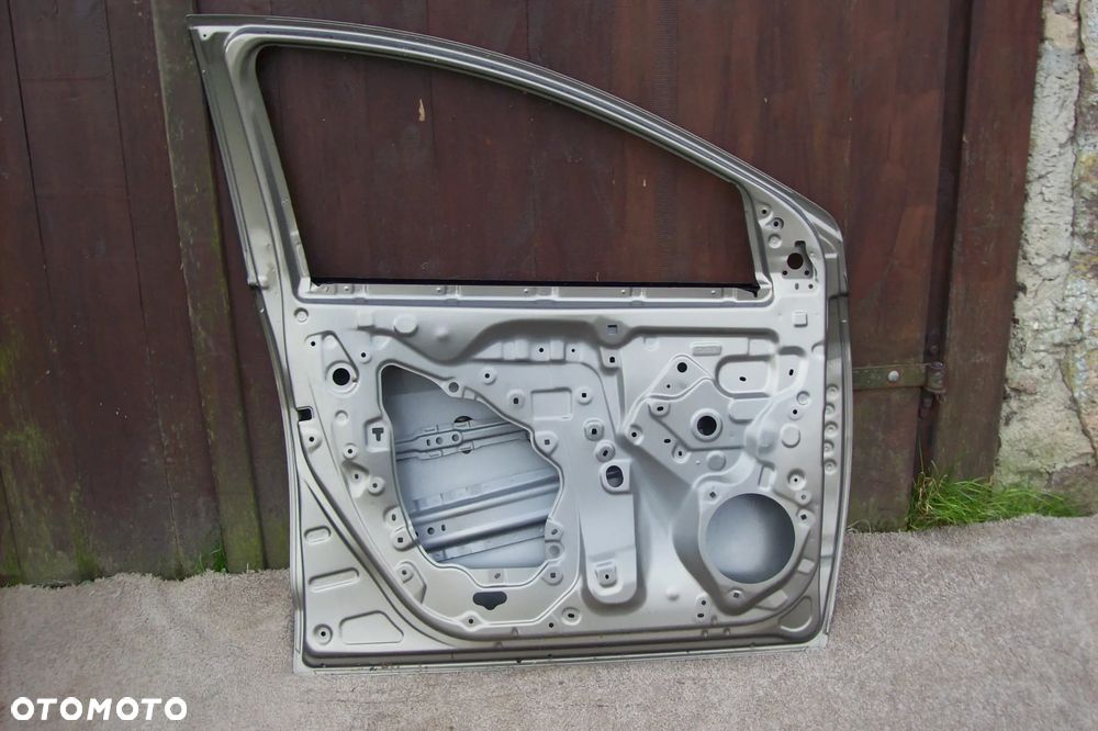 DRZWI PRZEDNIE LEWE TOYOTA YARIS IV ROK 20/24 - 6