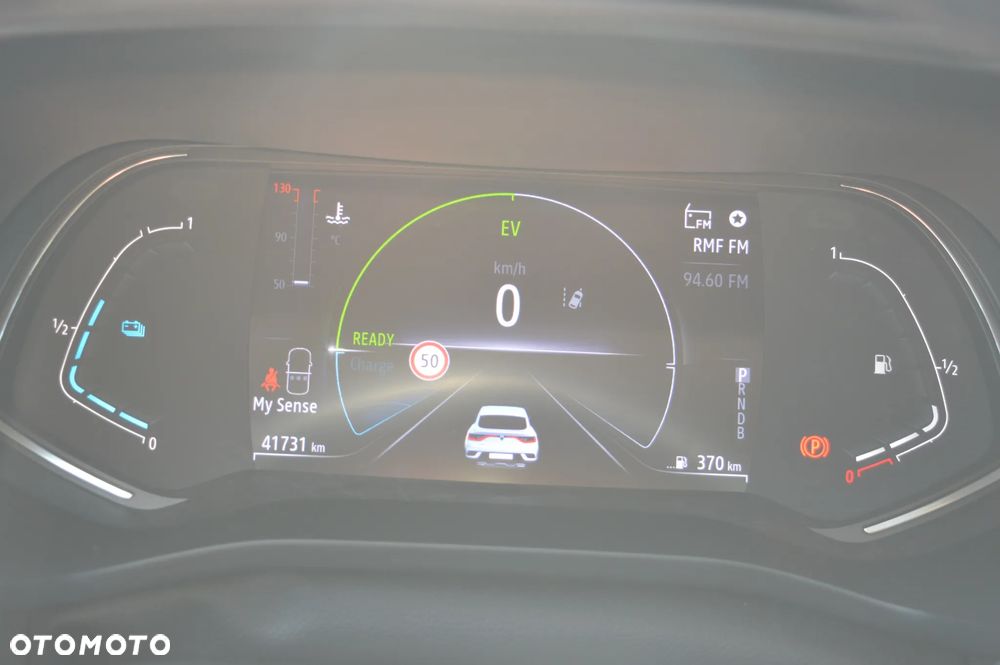 Renault Arkana E-TECH 145 INTENS - 11