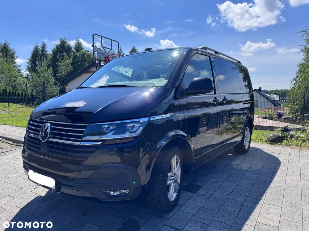 Volkswagen Multivan - 13