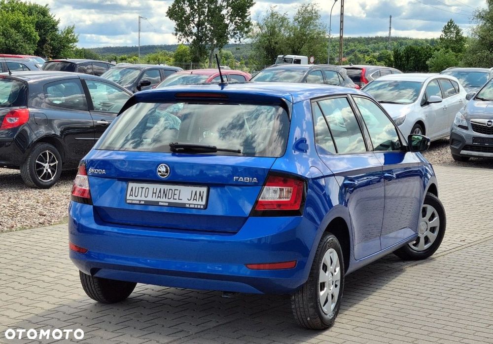 Skoda Fabia - 2