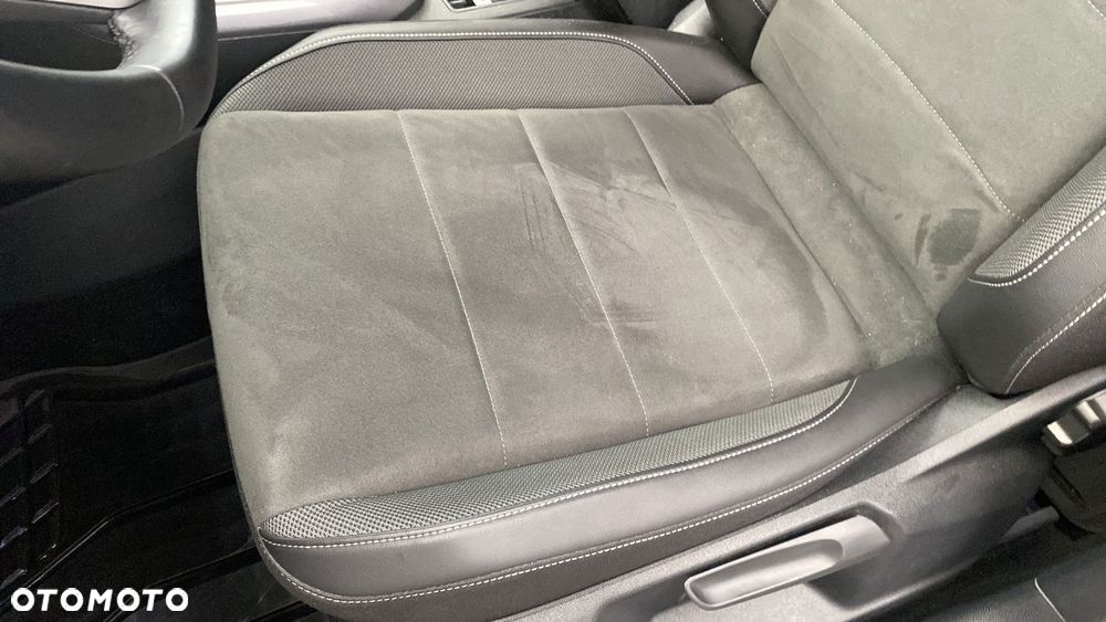 Volkswagen T-Roc 1.5 TSI Style DSG - 17