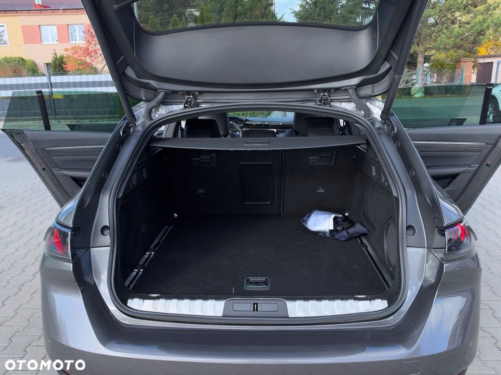 Peugeot 508 BlueHDi 130 EAT8 GT - 30