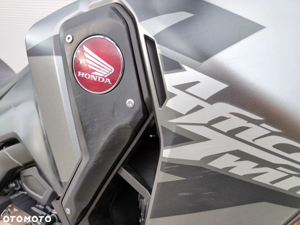 Honda CRF - 9