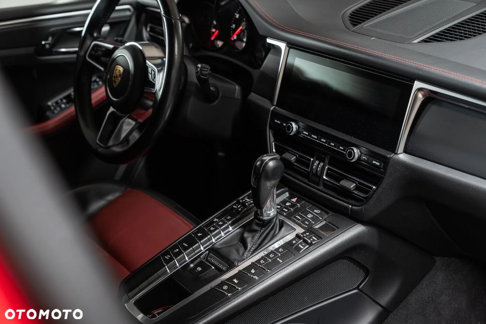 Porsche Macan Standard - 27