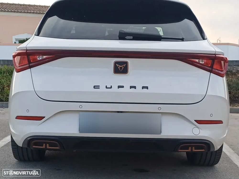Cupra Leon Sportstourer 1.4 e-Hybrid (180 kW System) - 4