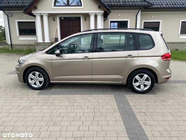 Volkswagen Touran 1.4 TSI BMT Comfortline DSG - 2