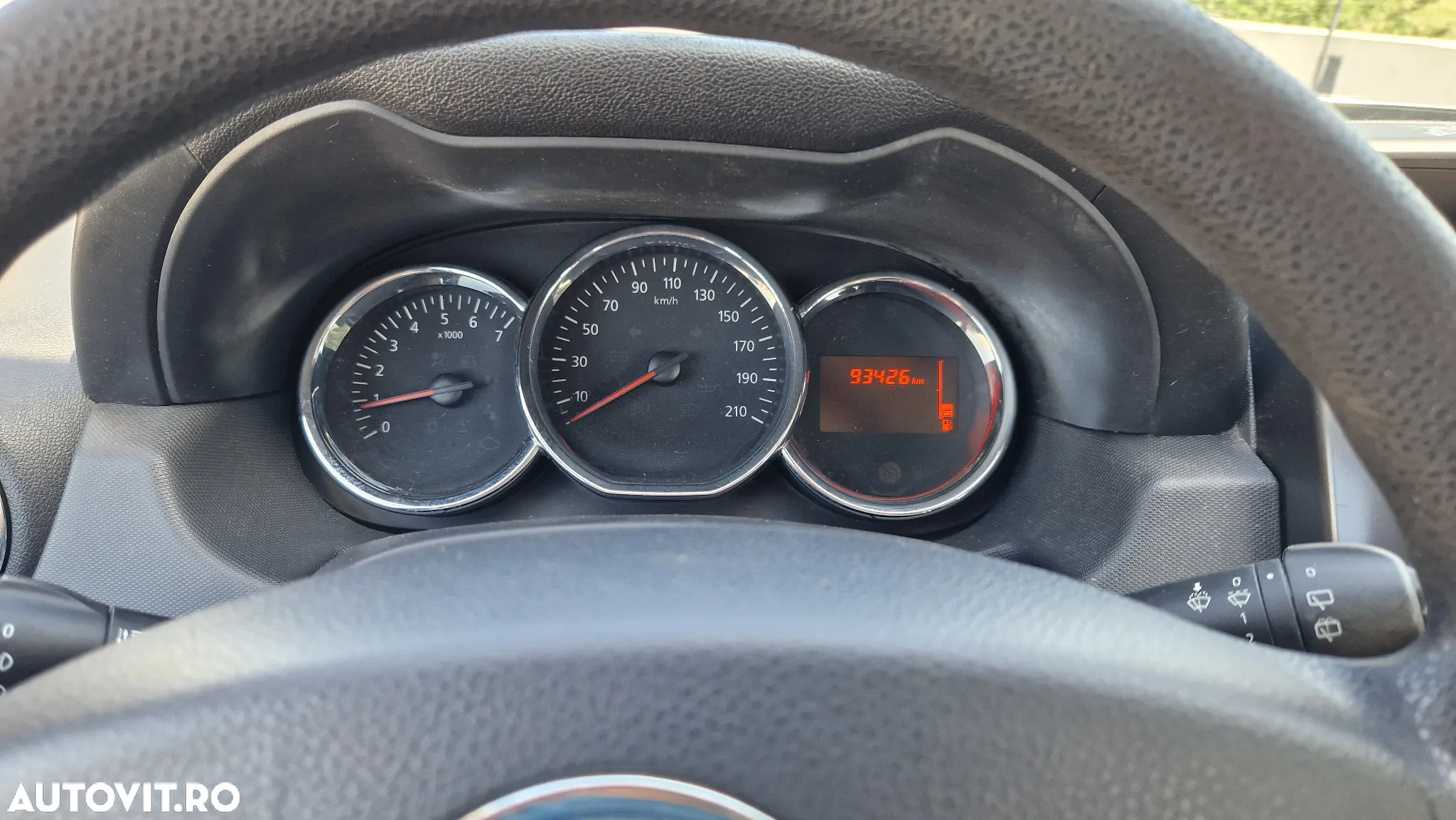 Dacia Duster 1.2 TCe 4x2 Laureate - 10