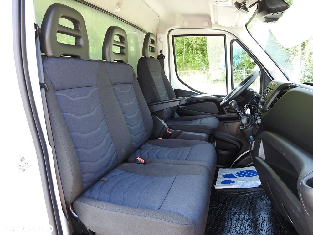 Iveco DAILY 50C15 CHŁODNIA KONTENER -5*C ZASILANIE 230V KLIMATYZACJA BLIŹNIACZE KOŁA  150KM - 40
