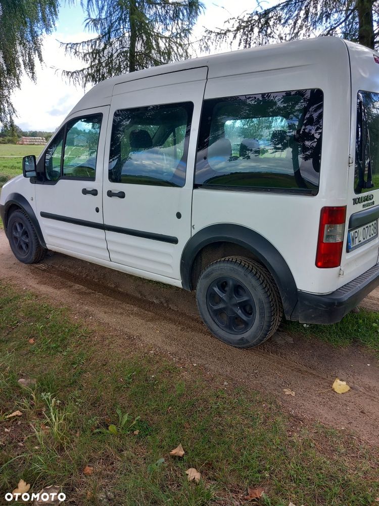 Ford Tourneo Connect - 4