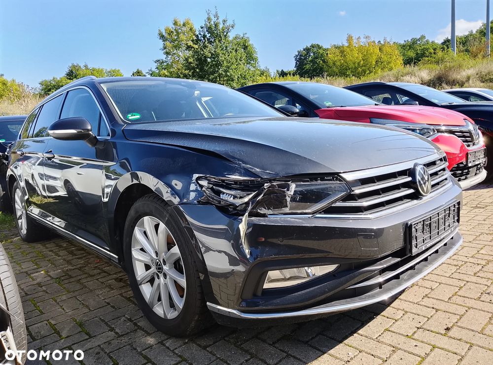 Volkswagen Passat - 3