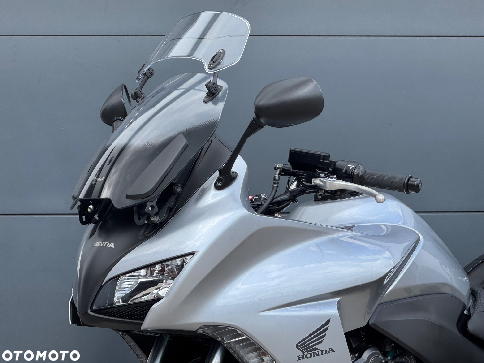 Honda CBF - 25