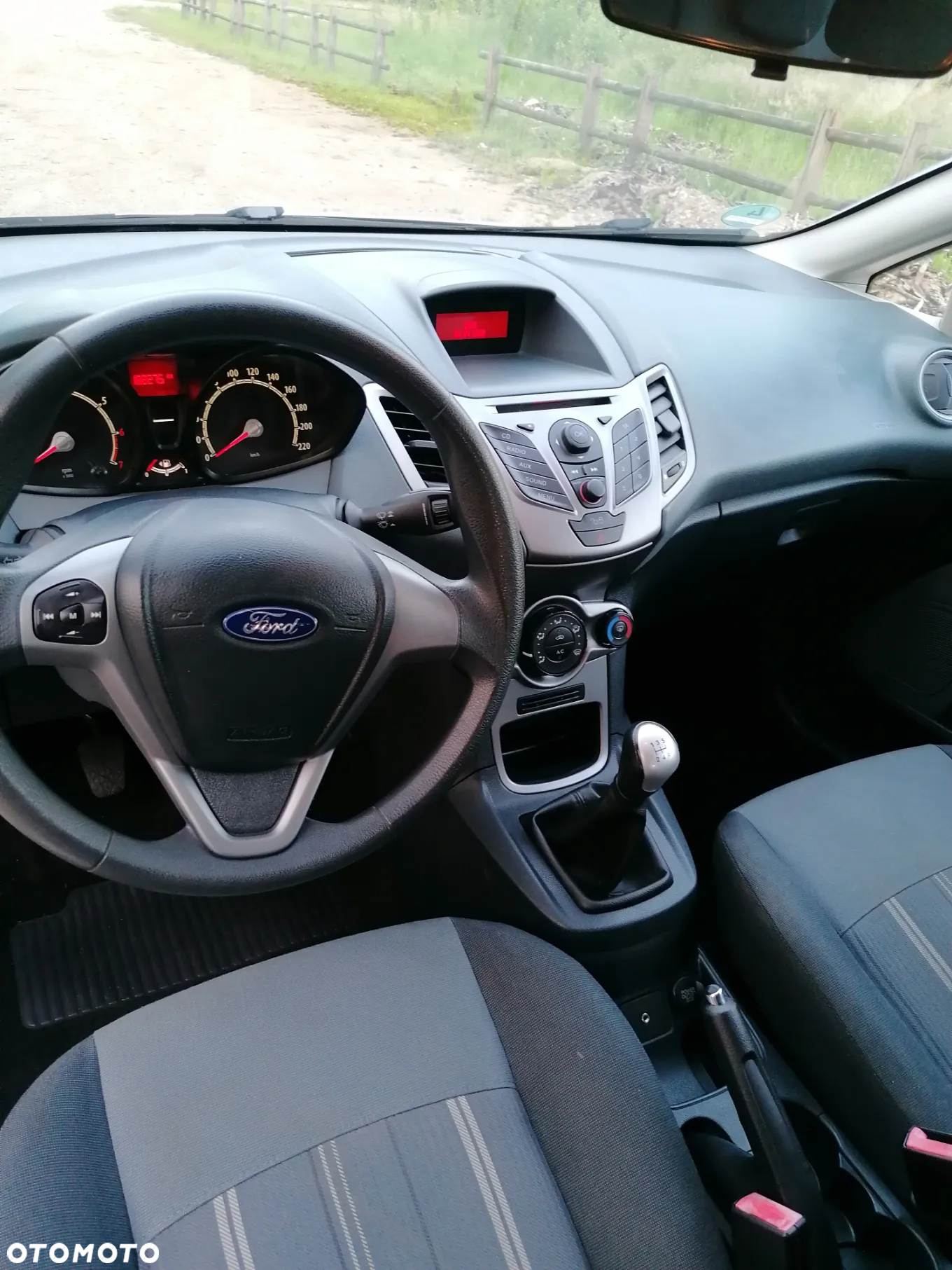 Ford Fiesta 1.25 Ambiente - 14
