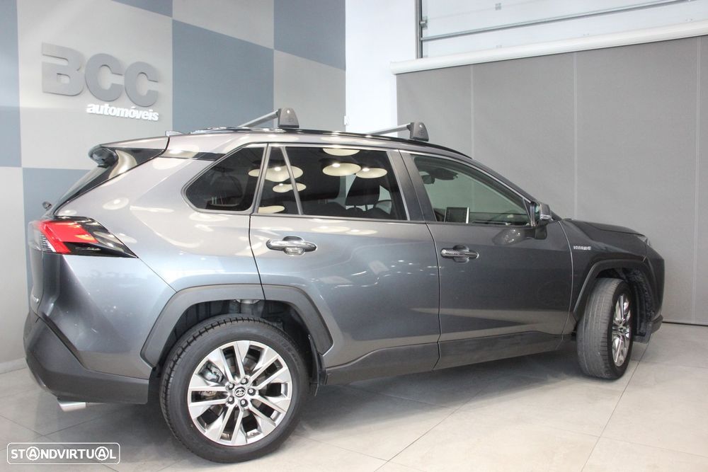 Toyota RAV4 2.5 HDF Exclusive - 4