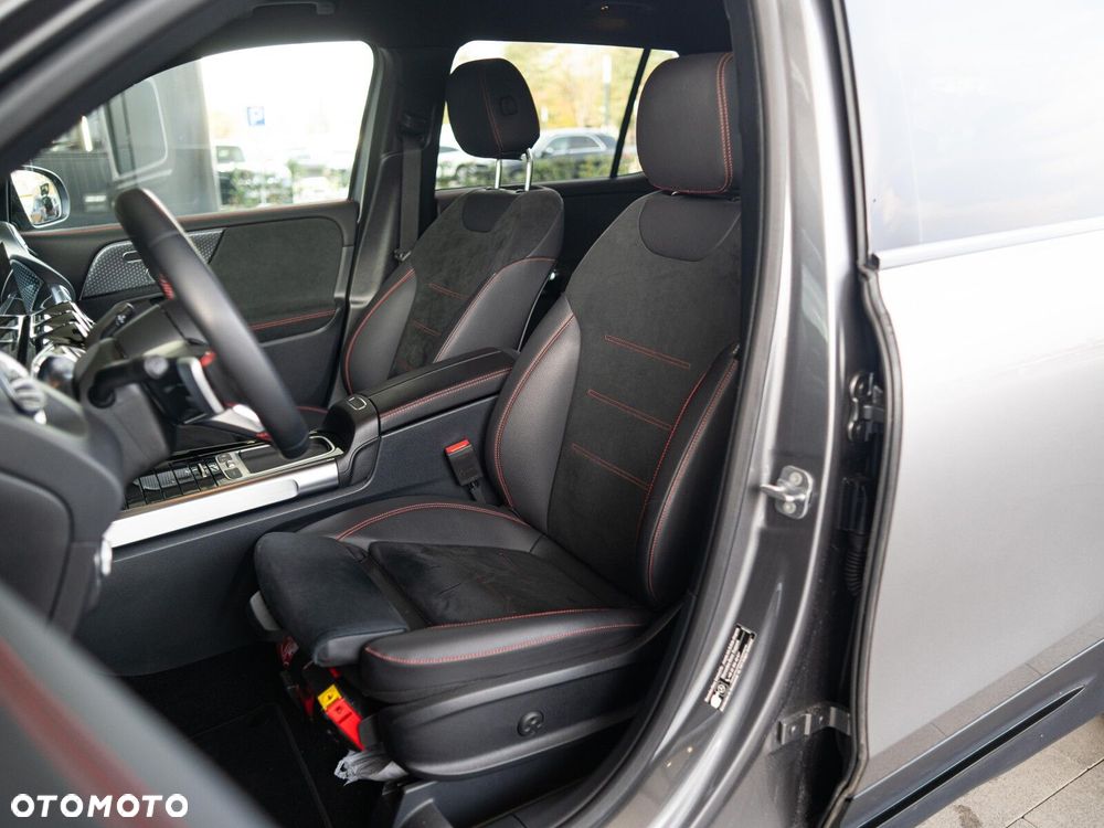 Mercedes-Benz GLB 220 d 4-Matic AMG Line 8G-DCT - 8