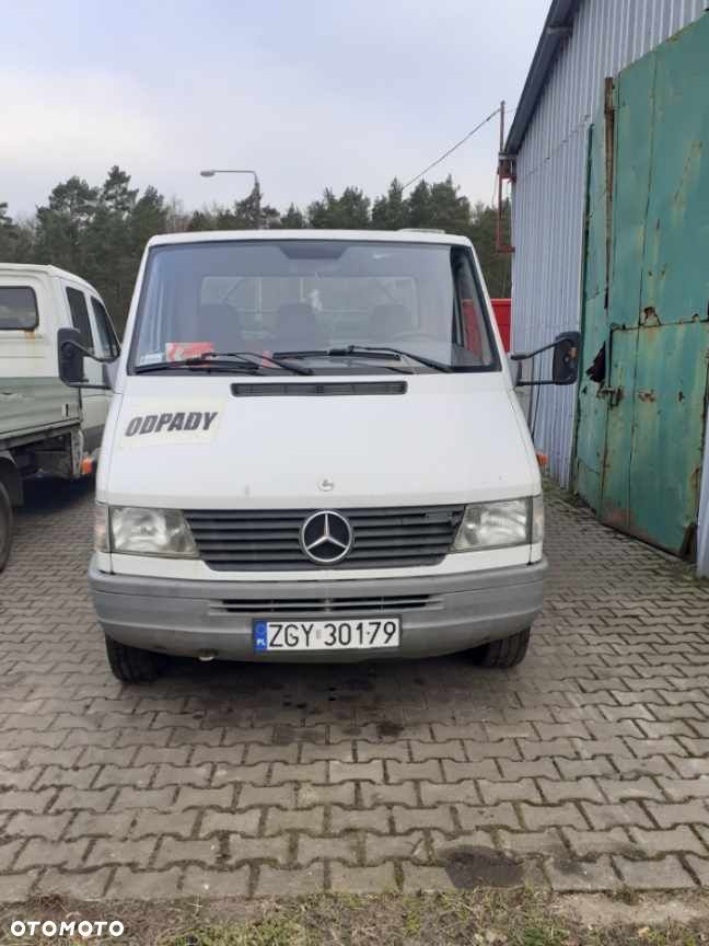 Mercedes-Benz SPRINTER - 1