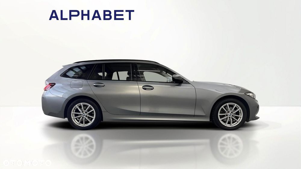 BMW Seria 3 320d xDrive mHEV sport - 3