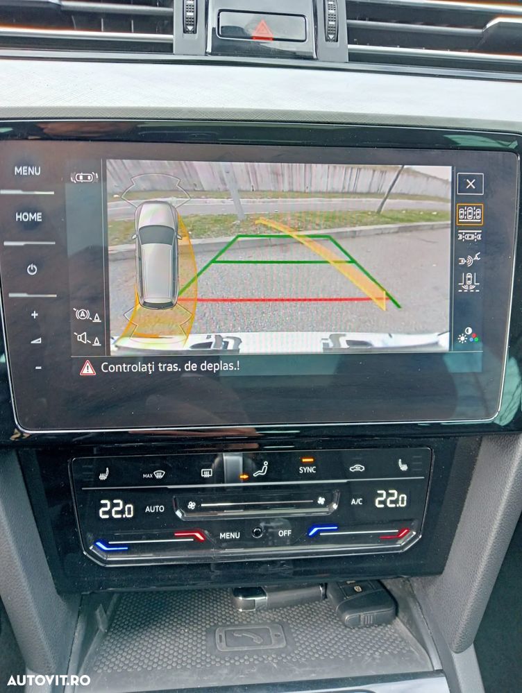 Volkswagen Passat 2.0 TDI SCR DSG Business - 11