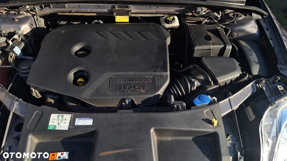 Ford Mondeo 1.6 TDCi Titanium - 24