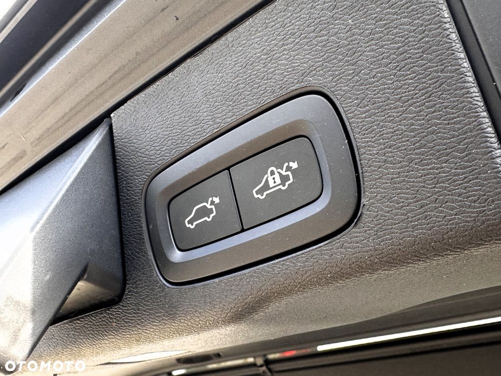 Volvo XC 60 - 13