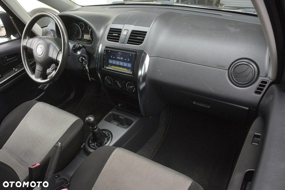 Fiat Sedici 1.6 16V 4x4 Dynamic - 18