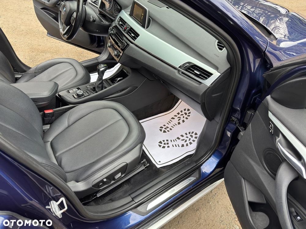 BMW X1 xDrive28i xLine - 26