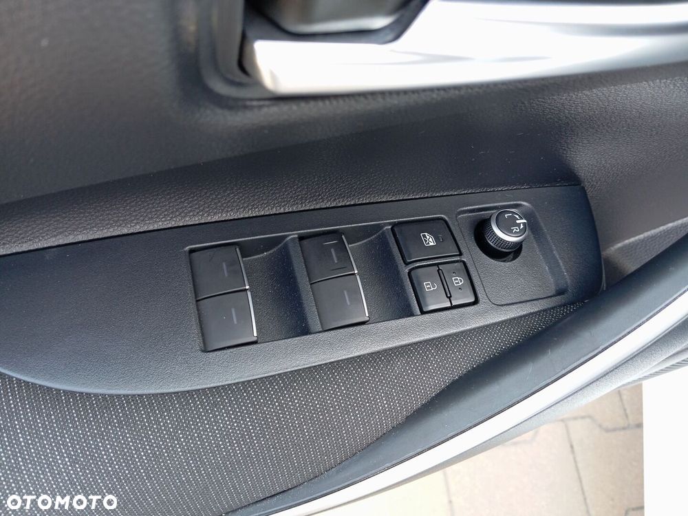 Toyota Corolla 1.8 Hybrid Comfort - 16