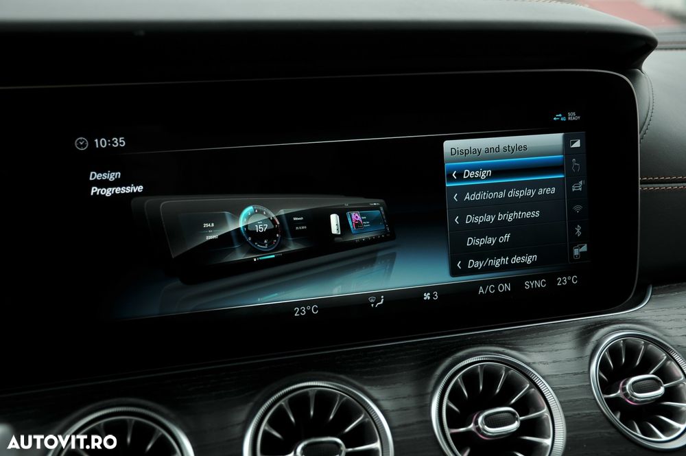 Mercedes-Benz CLS - 23