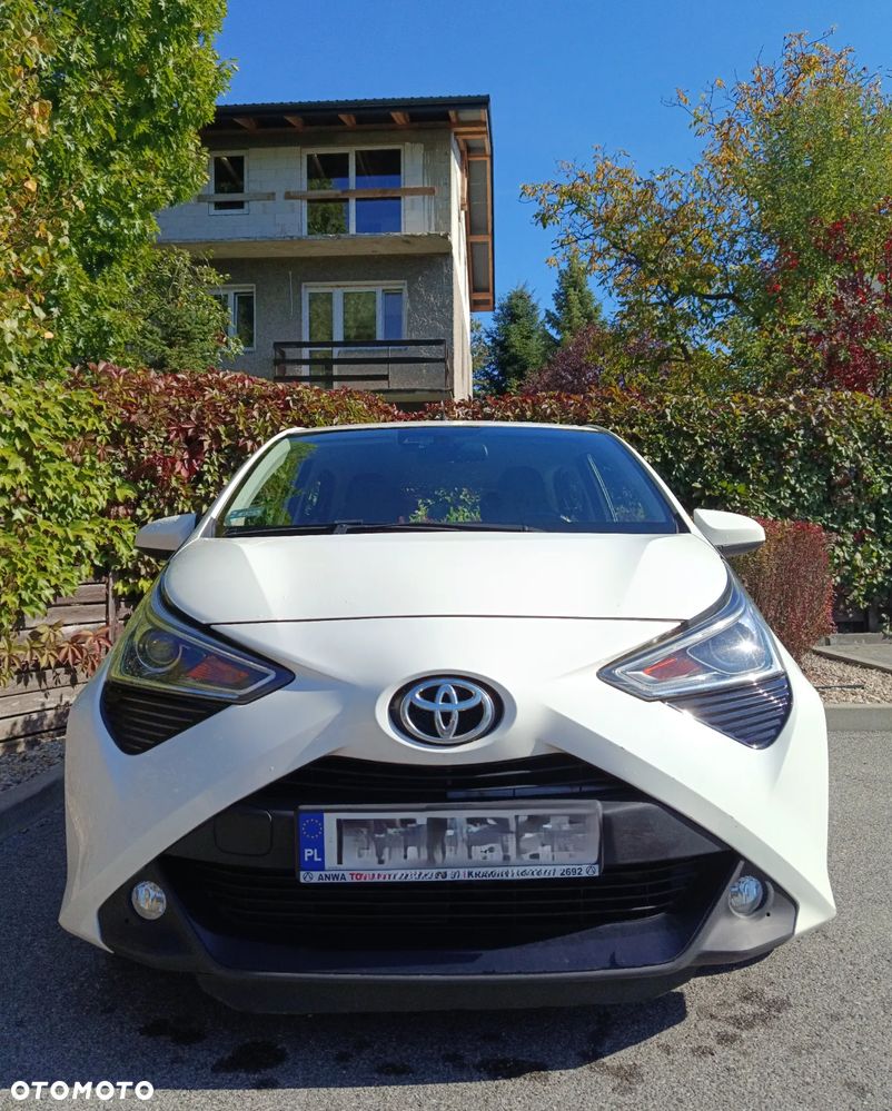 Toyota Aygo x-play - 2