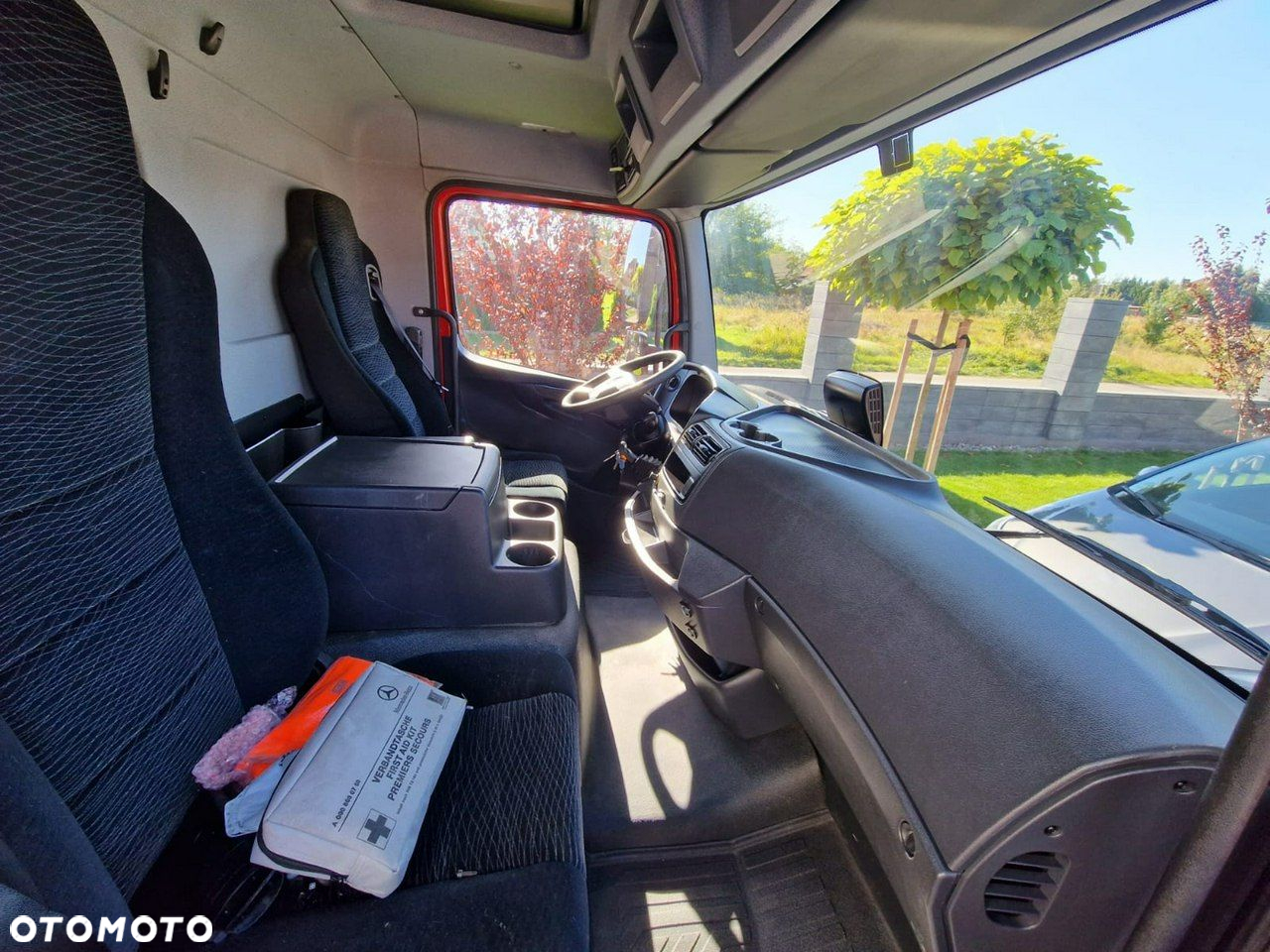 Mercedes-Benz ATEGO 823 - 8