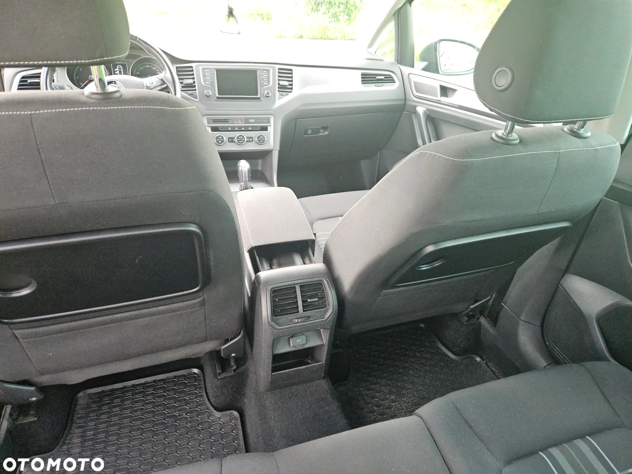Volkswagen Golf Sportsvan 1.6 TDI BlueMotion Technology DSG Lounge - 4